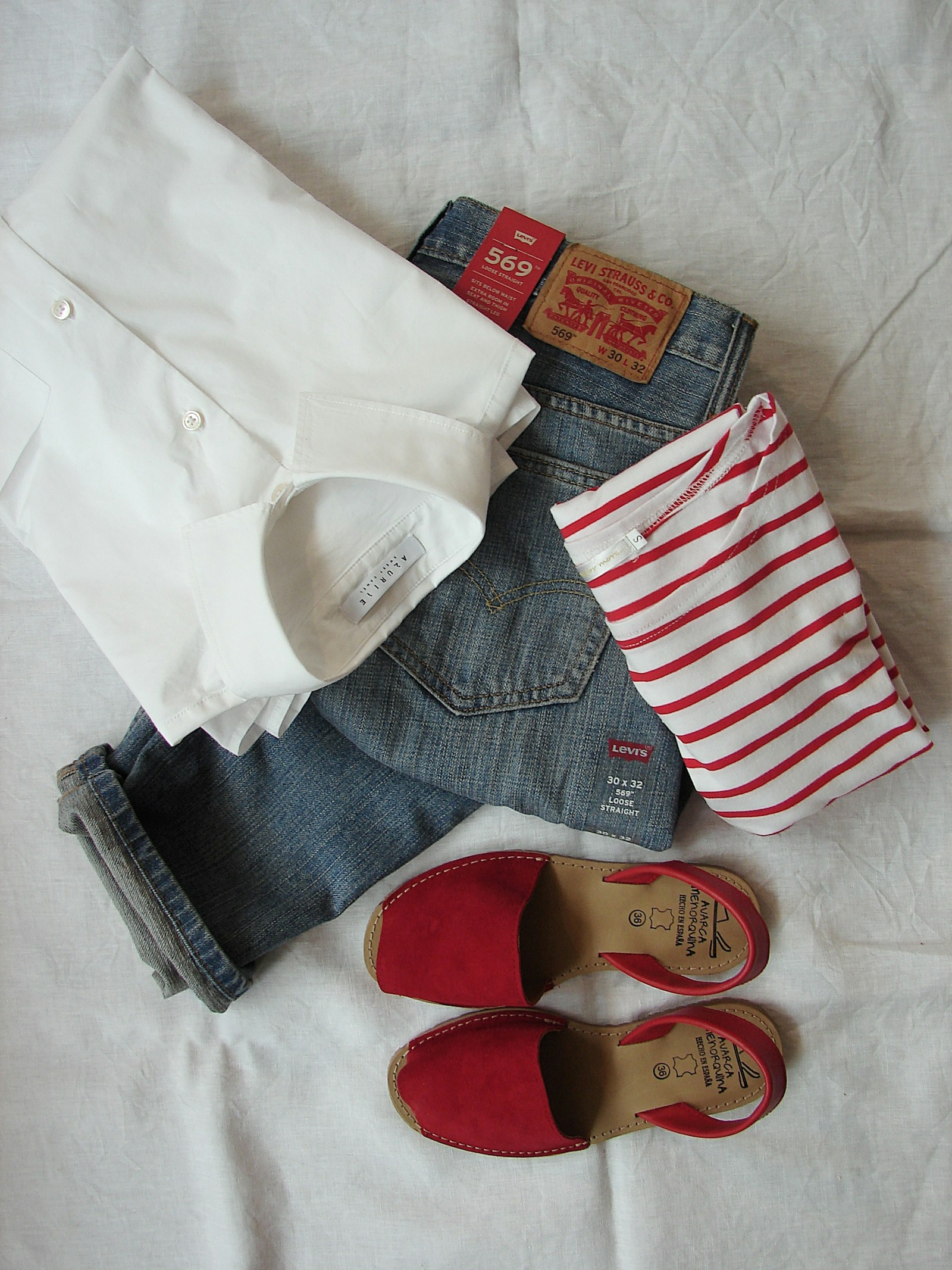 A good white shirt starts with the collar